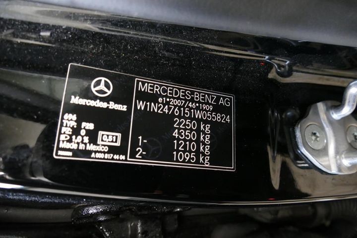 Photo 11 VIN: W1N2476151W055824 - MERCEDES-BENZ GLB 