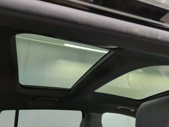 Photo 17 VIN: W1N2476871W165891 - MERCEDES-BENZ GLB 200 