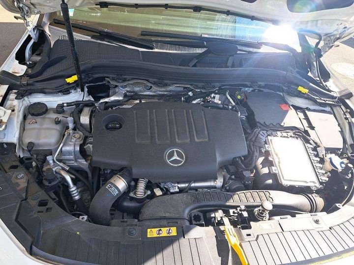 Photo 27 VIN: W1N2477121J183241 - MERCEDES-BENZ GLA 