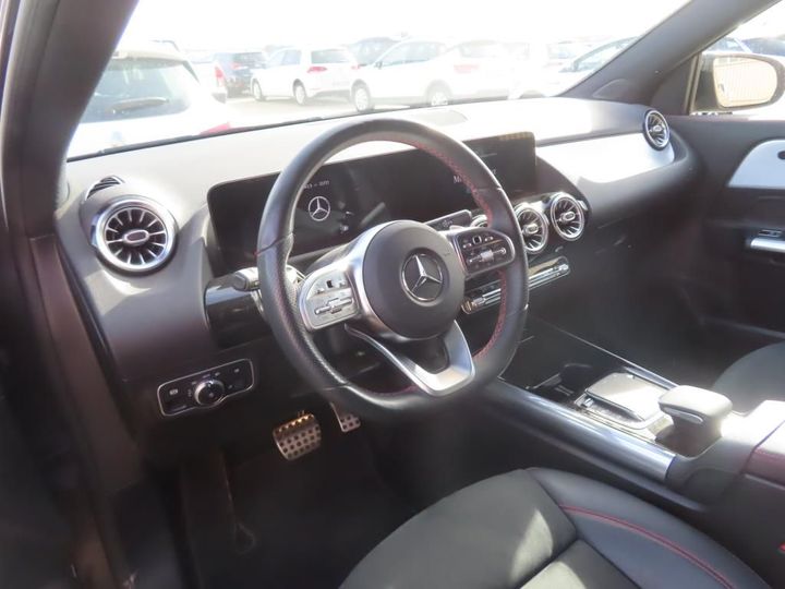 Photo 3 VIN: W1N2477121J202425 - MERCEDES-BENZ GLA 