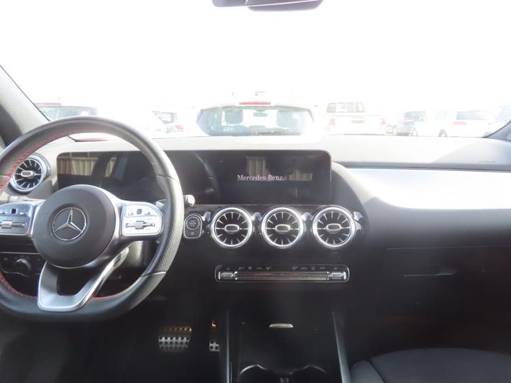 Photo 13 VIN: W1N2477121J202425 - MERCEDES-BENZ GLA 