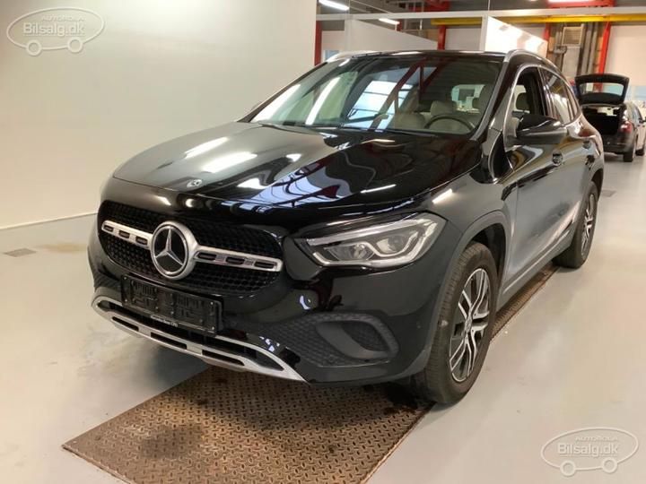 Photo 1 VIN: W1N2477121J207688 - MERCEDES-BENZ GLA-CLASS SUV 