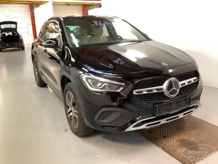 Photo 3 VIN: W1N2477121J207688 - MERCEDES-BENZ GLA-CLASS SUV 