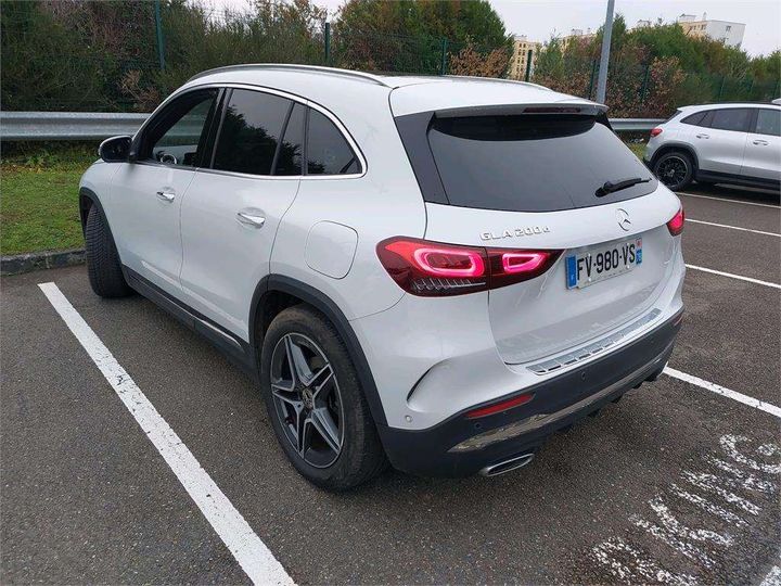 Photo 2 VIN: W1N2477121J218457 - MERCEDES-BENZ GLA 