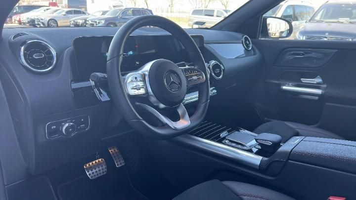 Photo 9 VIN: W1N2477121J250074 - MERCEDES-BENZ GLA-CLASS SUV 