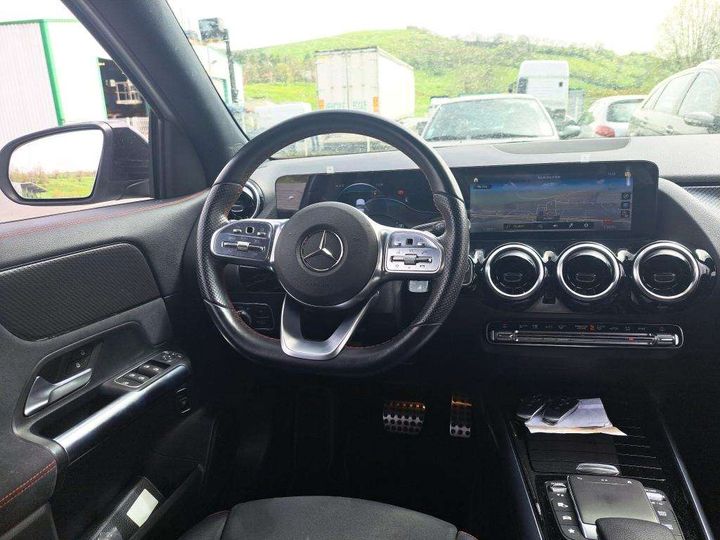 Photo 3 VIN: W1N2477121J276584 - MERCEDES-BENZ GLA 