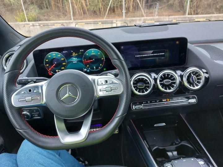 Photo 11 VIN: W1N2477121J282943 - MERCEDES-BENZ GLA 