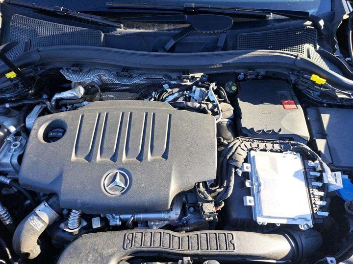 Photo 26 VIN: W1N2477121J320590 - MERCEDES-BENZ GLA 