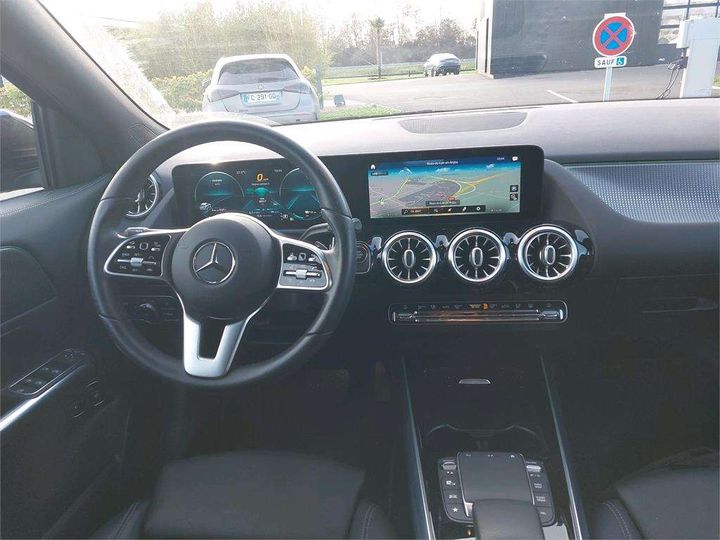 Photo 4 VIN: W1N2477861J184090 - MERCEDES-BENZ GLA 