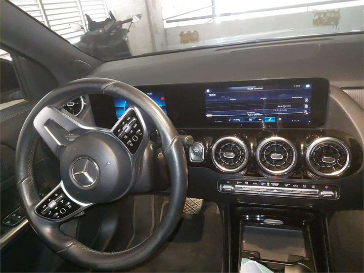 Photo 4 VIN: W1N2477861J198085 - MERCEDES-BENZ GLA HYBRID 