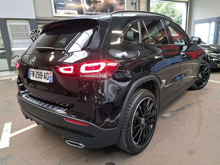 Photo 2 VIN: W1N2477861J246601 - MERCEDES-BENZ GLA 