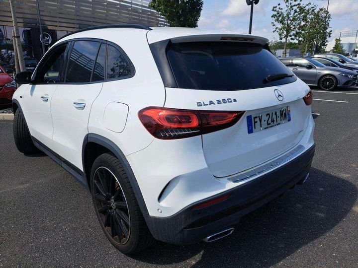 Photo 1 VIN: W1N2477861J272474 - MERCEDES-BENZ GLA 