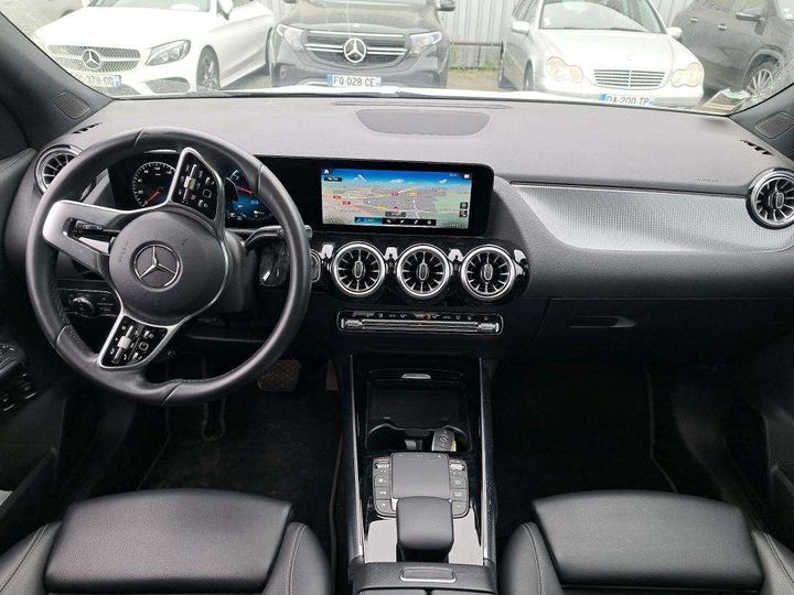 Photo 10 VIN: W1N2477861J302772 - MERCEDES-BENZ GLA 