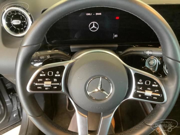 Photo 14 VIN: W1N2477871J228276 - MERCEDES-BENZ GLA-CLASS SUV 