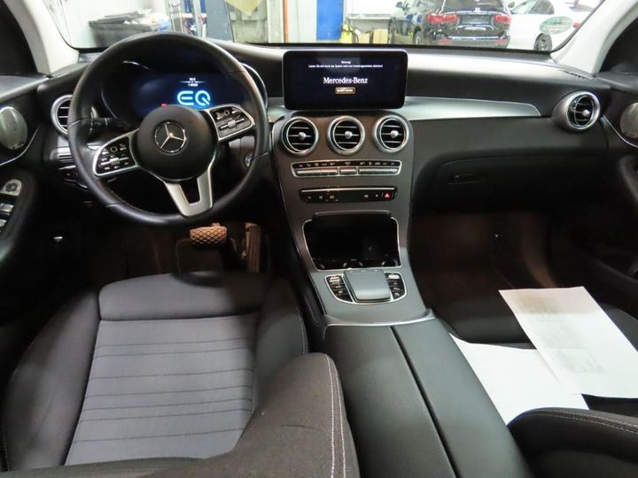 Photo 4 VIN: W1N2539111F910233 - MERCEDES-BENZ GLC 