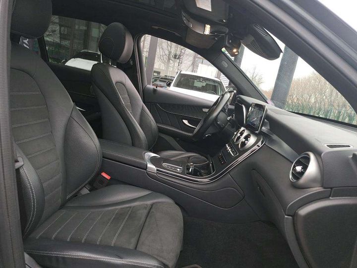 Photo 8 VIN: W1N2539111F959696 - MERCEDES-BENZ GLC 