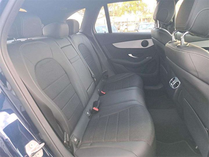 Photo 10 VIN: W1N2539131F794750 - MERCEDES-BENZ GLC 