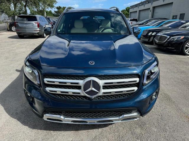 Photo 4 VIN: W1N4M4GB7MW098850 - MERCEDES-BENZ GLB 250 