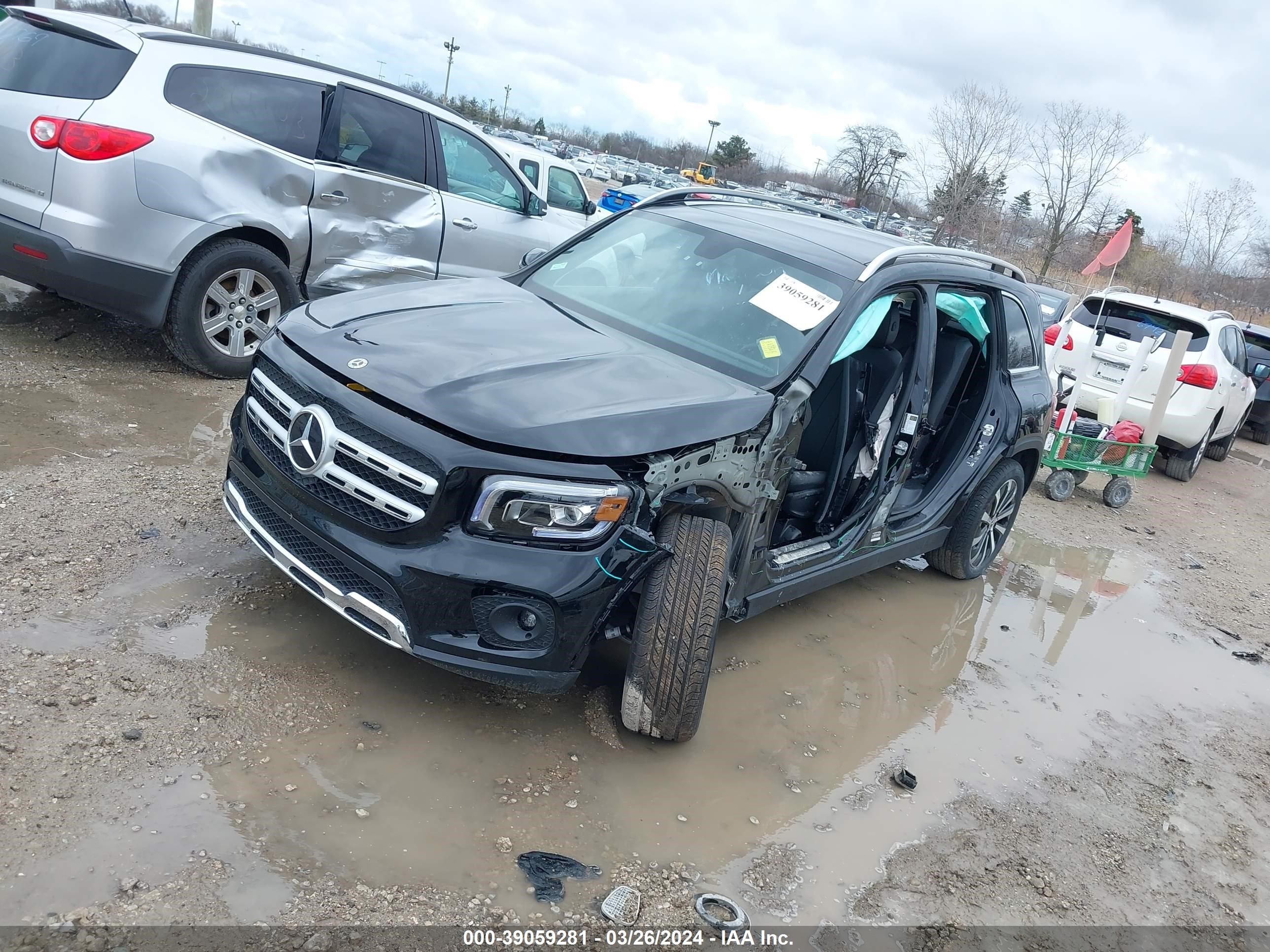 Photo 1 VIN: W1N4M4HB0PW323046 - MERCEDES-BENZ GLB 