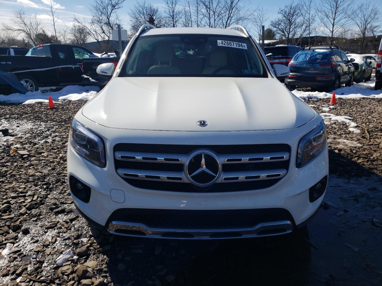 Photo 4 VIN: W1N4M4HB2NW250663 - MERCEDES-BENZ GLB 