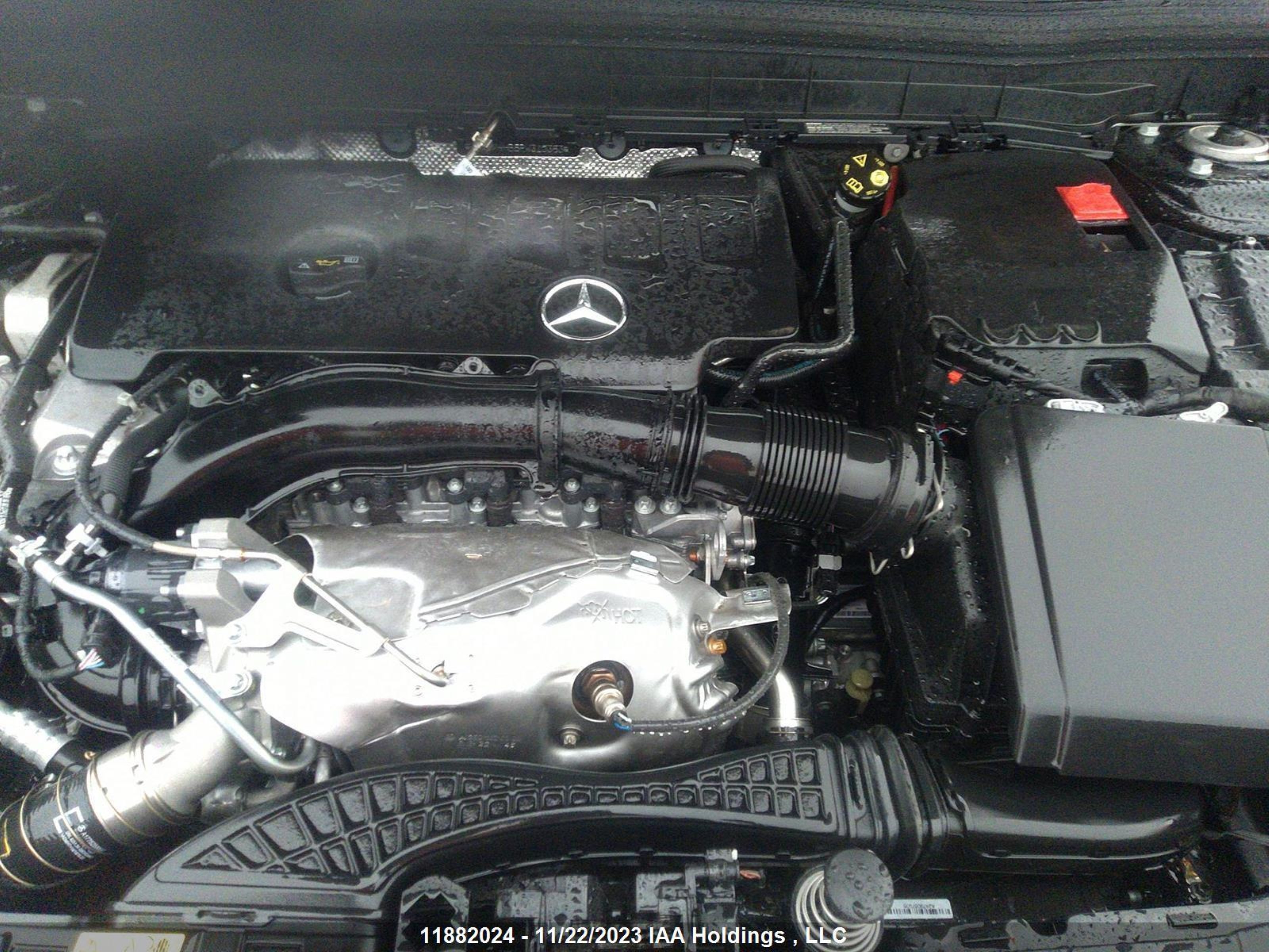 Photo 9 VIN: W1N4M4HB8PW310383 - MERCEDES-BENZ GLB 