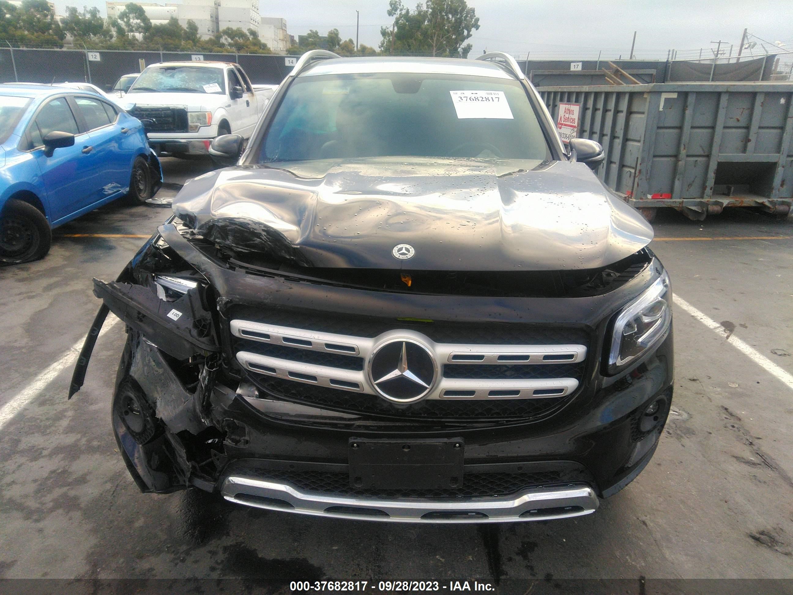 Photo 10 VIN: W1N4M4HBXMW156271 - MERCEDES-BENZ GLB 