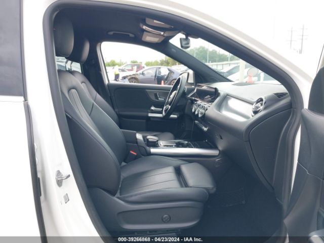 Photo 4 VIN: W1N4N4GB5MJ118121 - MERCEDES-BENZ GLA 250 