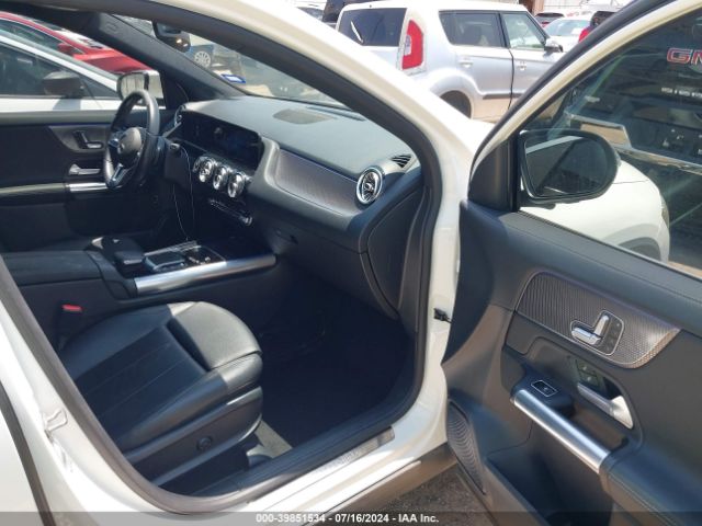 Photo 4 VIN: W1N4N4GB7MJ117018 - MERCEDES-BENZ GLA-CLASS 