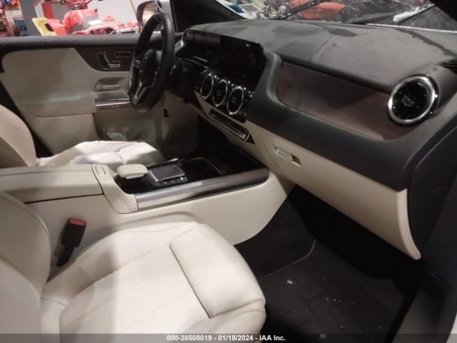 Photo 4 VIN: W1N4N4HB0PJ450082 - MERCEDES-BENZ GLA 250 