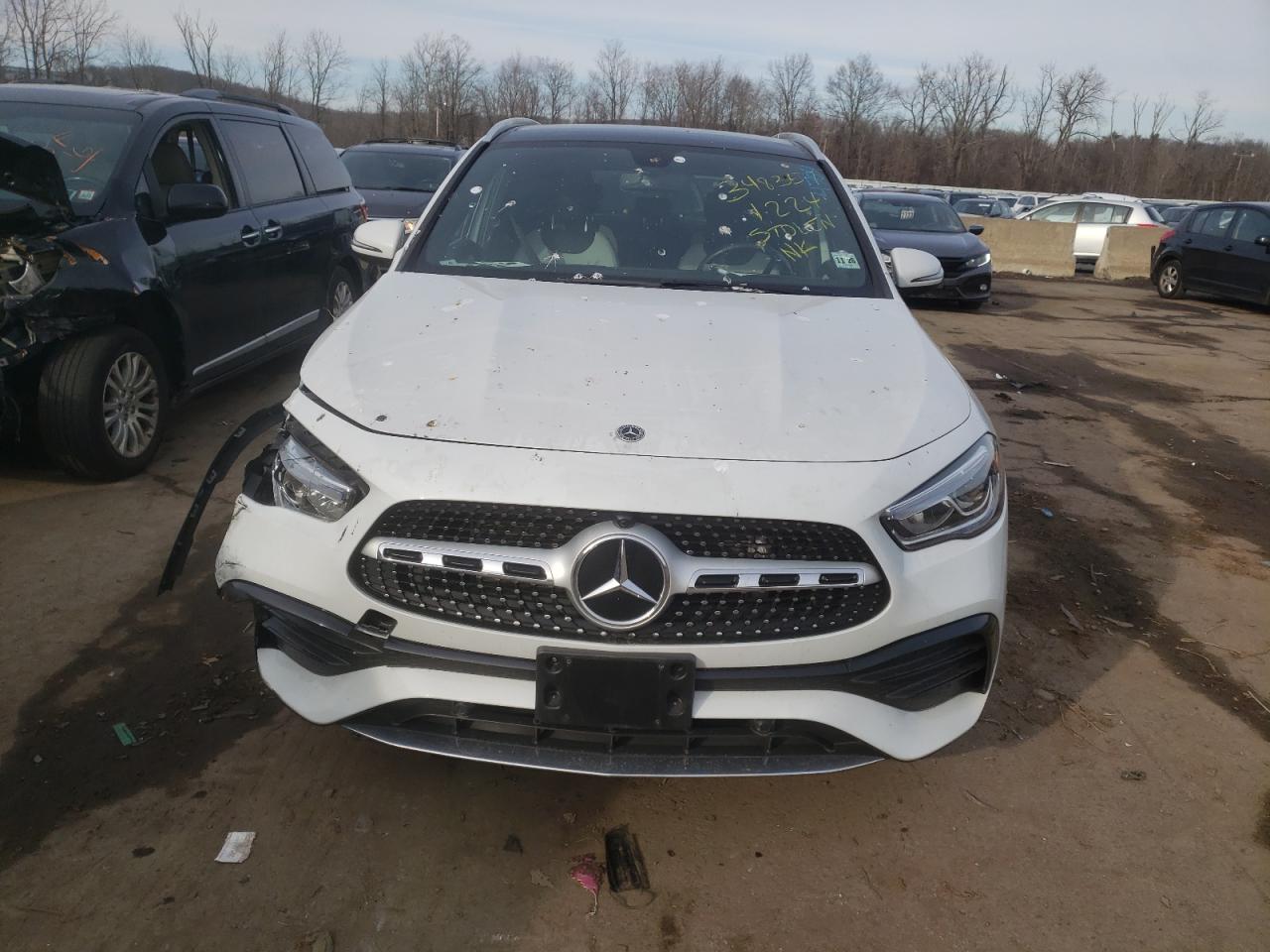 Photo 4 VIN: W1N4N4HB3NJ331049 - MERCEDES-BENZ GLA-KLASSE 