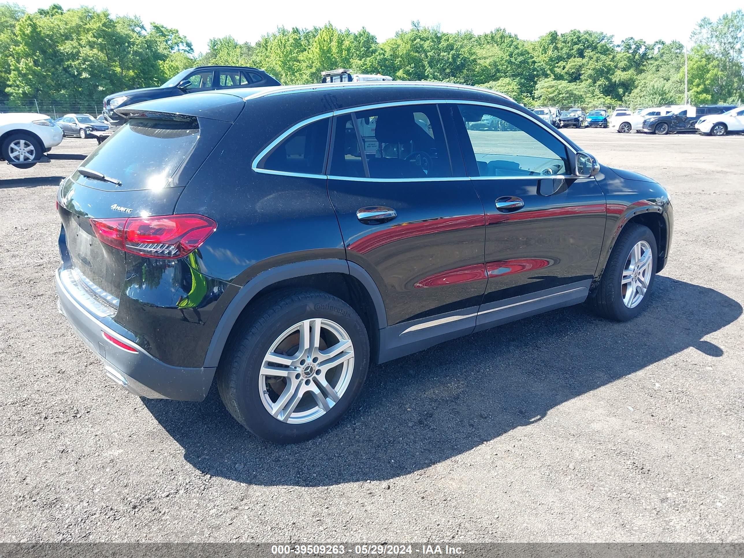 Photo 3 VIN: W1N4N4HB6MJ293377 - MERCEDES-BENZ GLA-KLASSE 