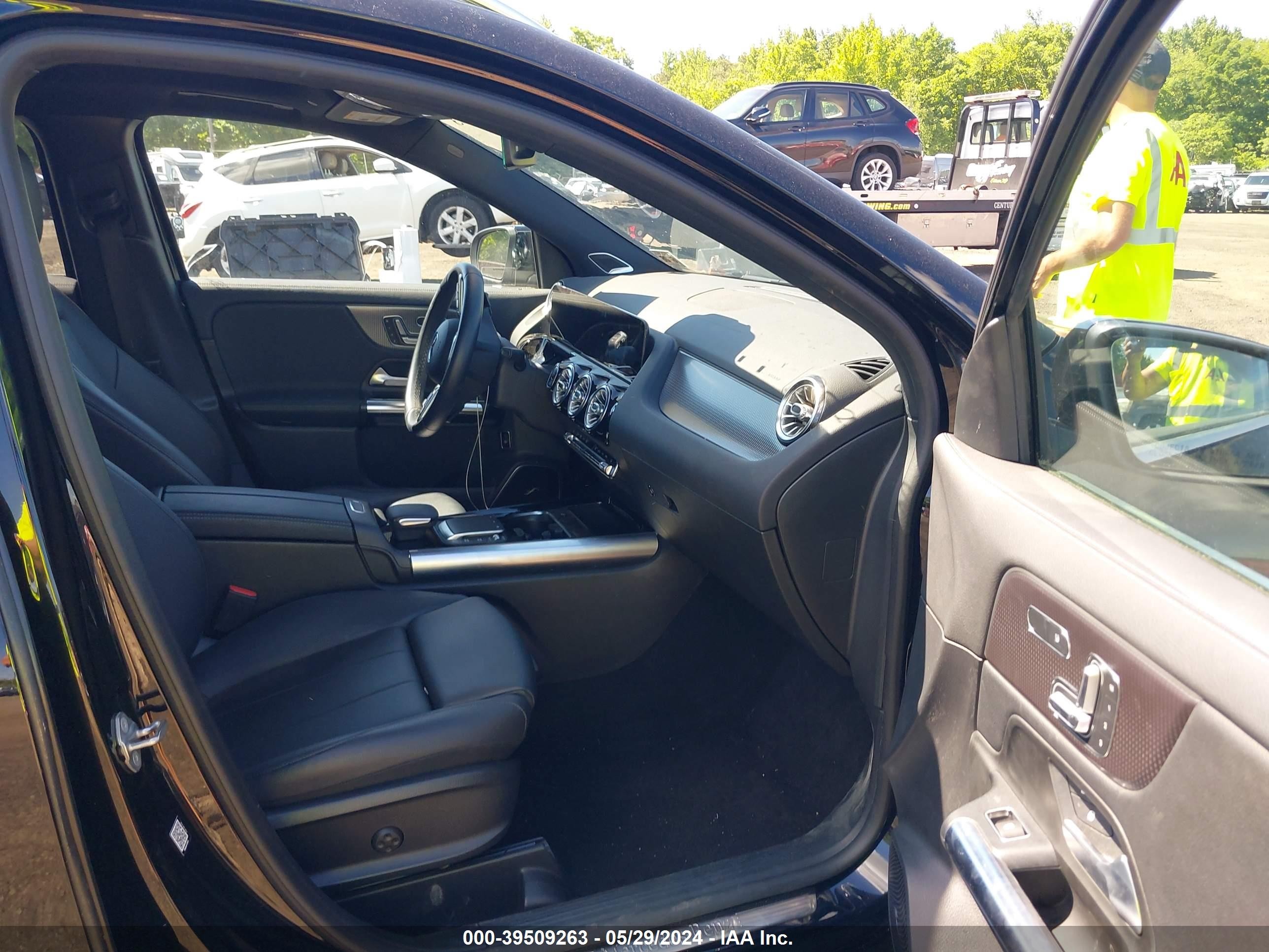 Photo 4 VIN: W1N4N4HB6MJ293377 - MERCEDES-BENZ GLA-KLASSE 