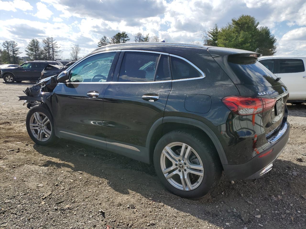 Photo 1 VIN: W1N4N4HBXNJ322462 - MERCEDES-BENZ GLA-KLASSE 