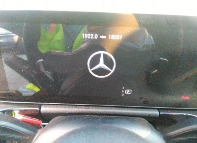 Photo 6 VIN: W1N4N5BB3MJ166133 - MERCEDES-BENZ GLA 