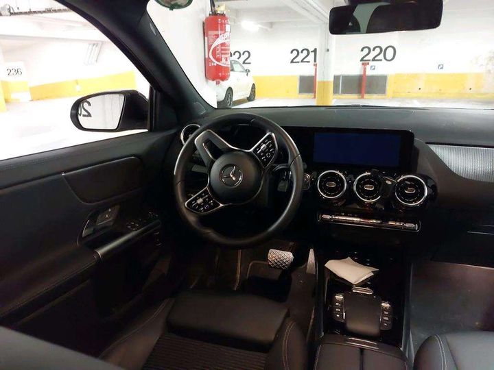 Photo 3 VIN: W1N4N8GB4PJ454337 - MERCEDES-BENZ GLA HYBRID 