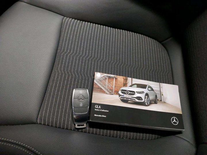 Photo 5 VIN: W1N4N8GB4PJ454337 - MERCEDES-BENZ GLA HYBRID 