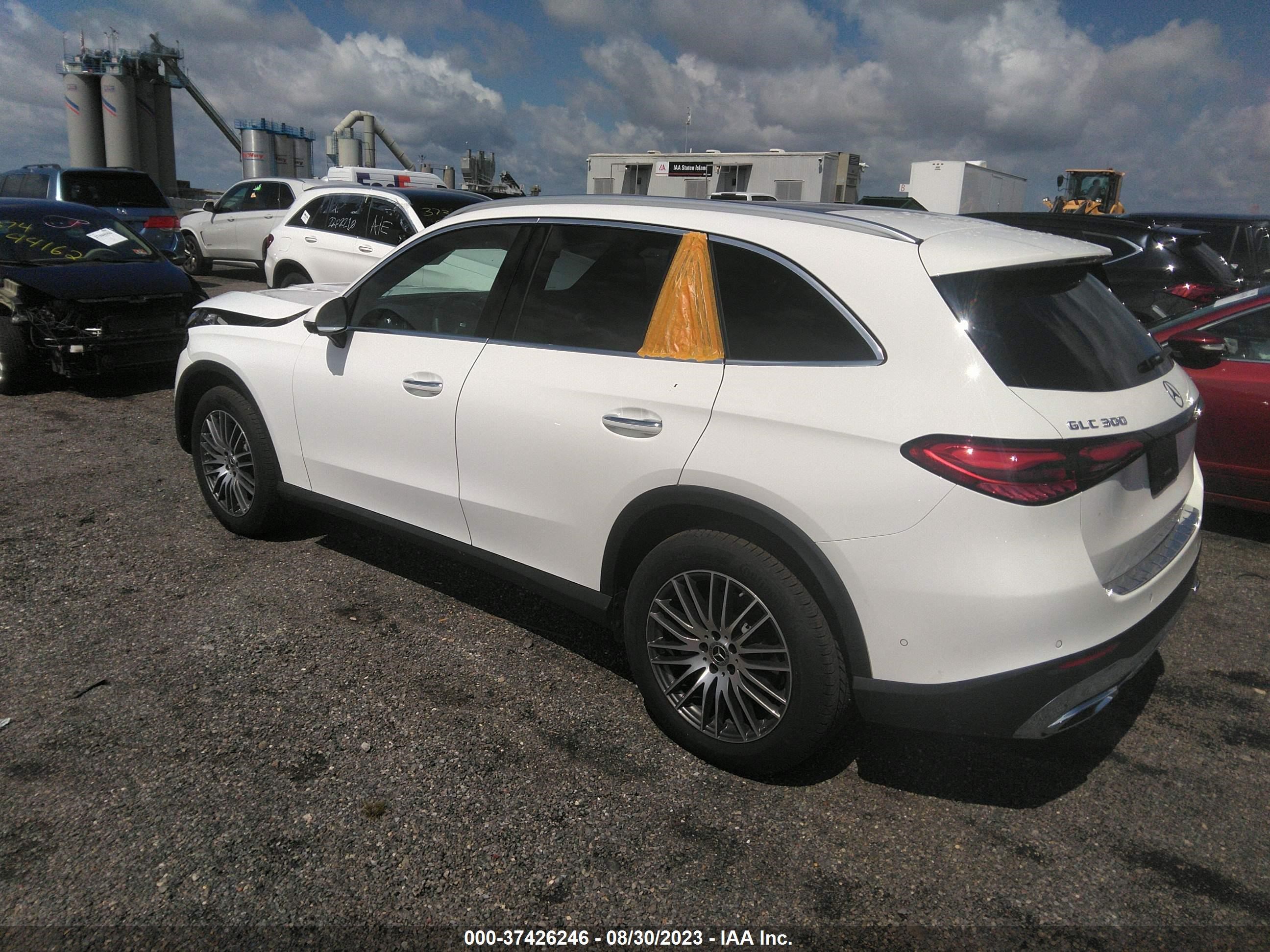 Photo 2 VIN: W1NKM4HB2PU020885 - MERCEDES-BENZ GLC 