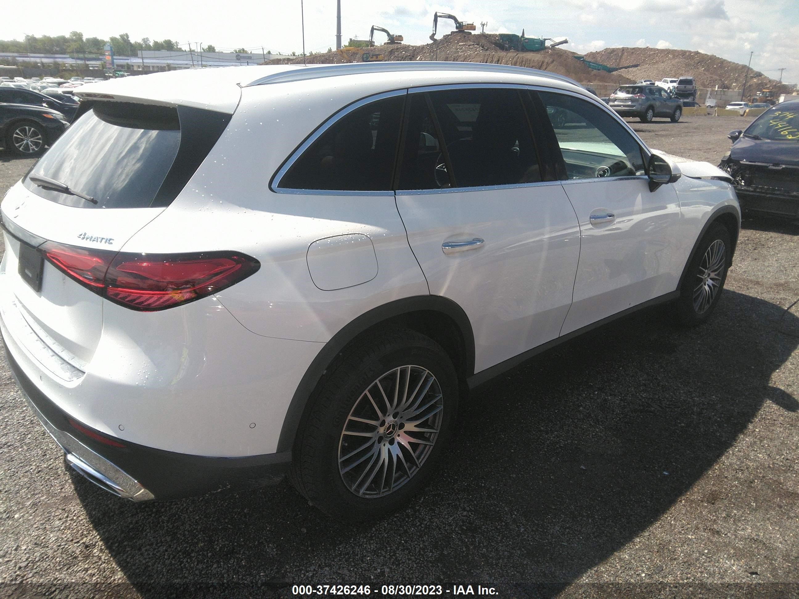 Photo 3 VIN: W1NKM4HB2PU020885 - MERCEDES-BENZ GLC 