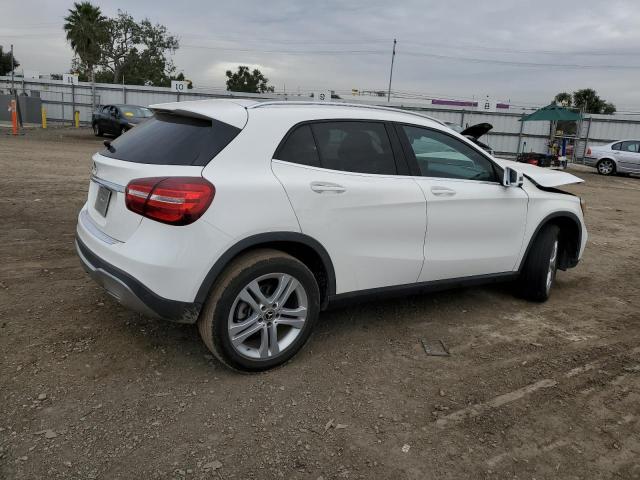 Photo 2 VIN: W1NTG4EB3LU040184 - MERCEDES-BENZ GLA-CLASS 