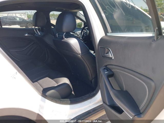 Photo 7 VIN: W1NTG4GB0LU040253 - MERCEDES-BENZ GLA 250 