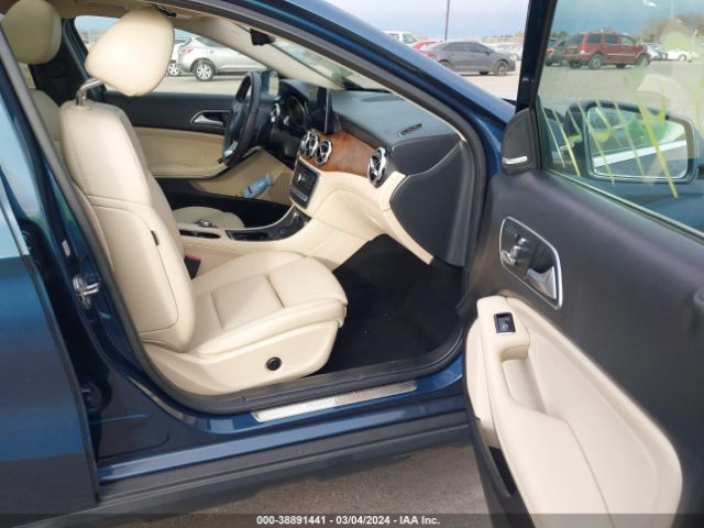 Photo 4 VIN: W1NTG4GB1LJ695734 - MERCEDES-BENZ GLA 250 