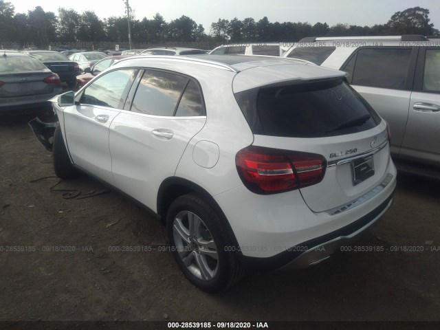 Photo 2 VIN: W1NTG4GB6LU040385 - MERCEDES-BENZ GLA 