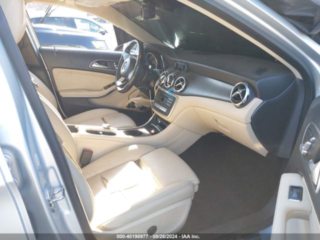 Photo 4 VIN: W1NTG4GB9LU040185 - MERCEDES-BENZ GLA-CLASS 