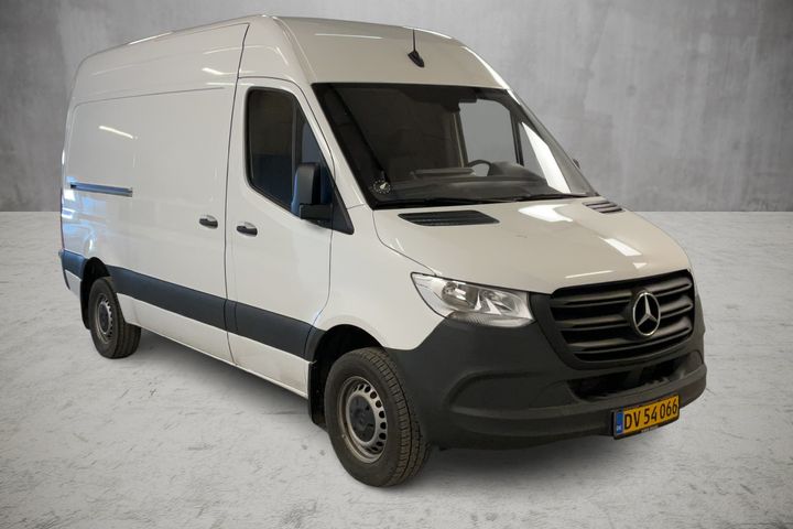 Photo 2 VIN: W1V3KBFZ7PP592581 - MERCEDES-BENZ SPRINTER 