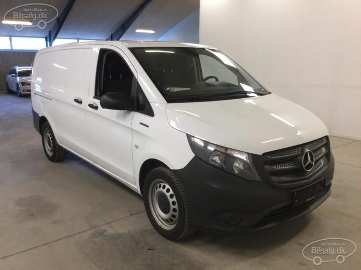 Photo 2 VIN: W1V44760313686015 - MERCEDES-BENZ VITO PANEL VAN 