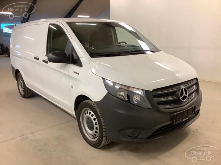 Photo 2 VIN: W1V44760313687768 - MERCEDES-BENZ VITO PANEL VAN 