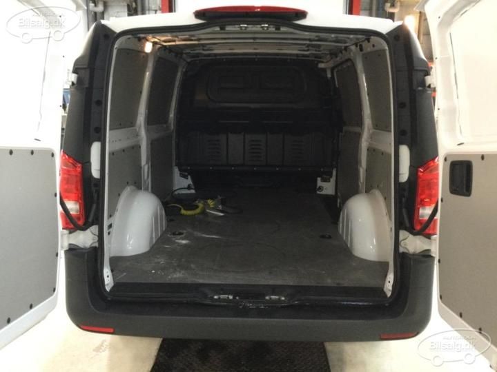 Photo 15 VIN: W1V44760313688674 - MERCEDES-BENZ VITO PANEL VAN 