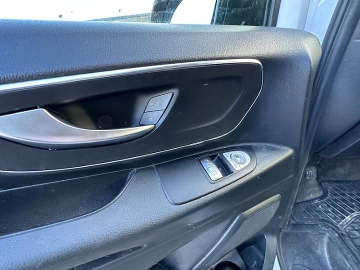 Photo 16 VIN: W1V44760313734486 - MERCEDES-BENZ VITO PANEL VAN 