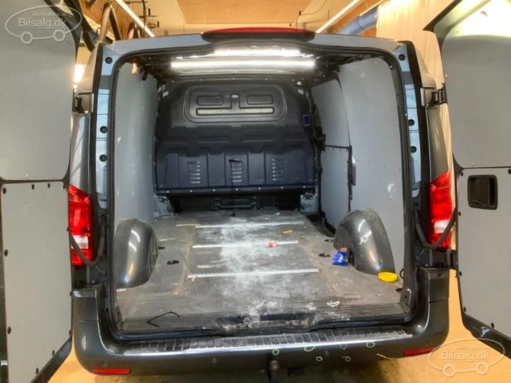 Photo 18 VIN: W1V44760313834077 - MERCEDES-BENZ VITO PANEL VAN 