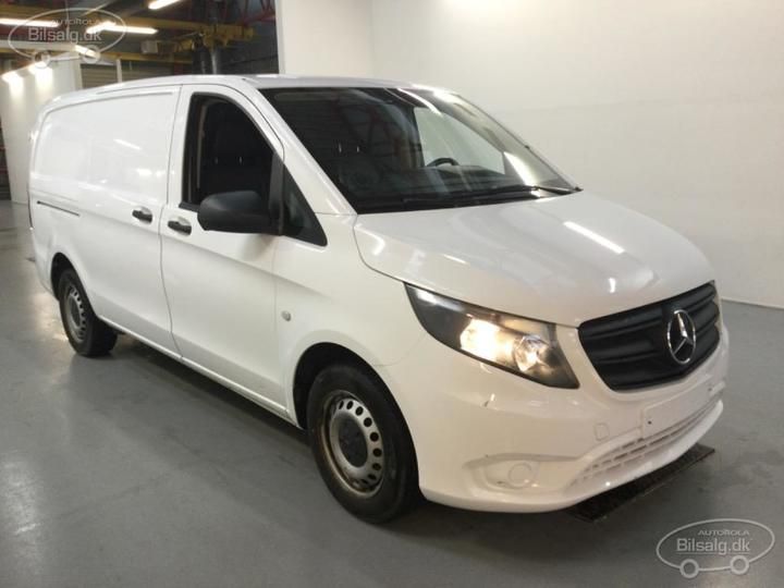 Photo 12 VIN: W1V44760313844551 - MERCEDES-BENZ VITO PANEL VAN 